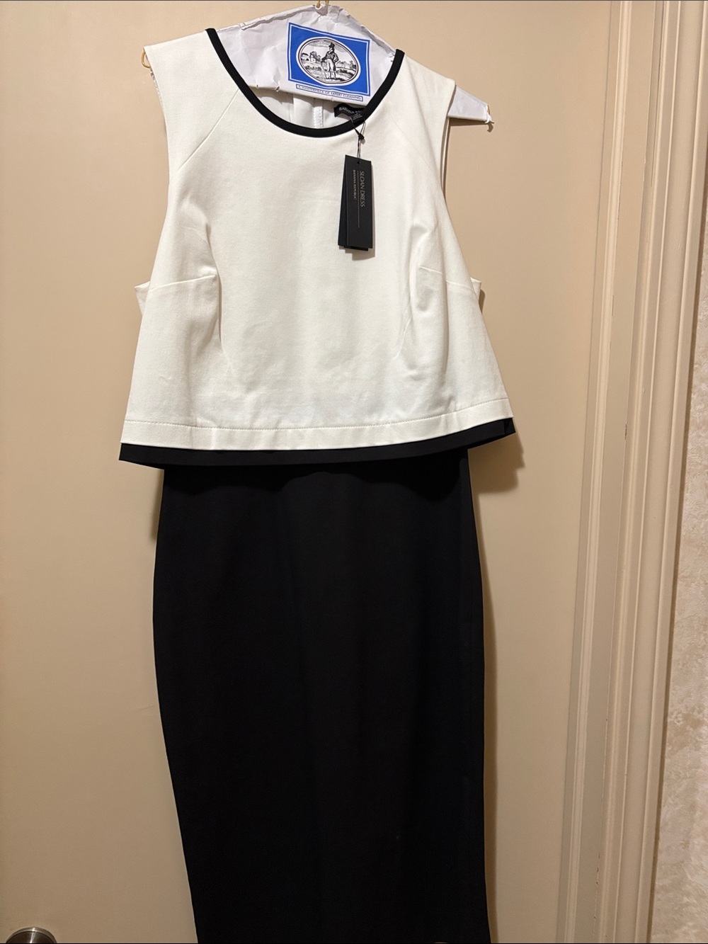 Banana Republic Black and White Two-Piece Pencil Skirt Ensemble
